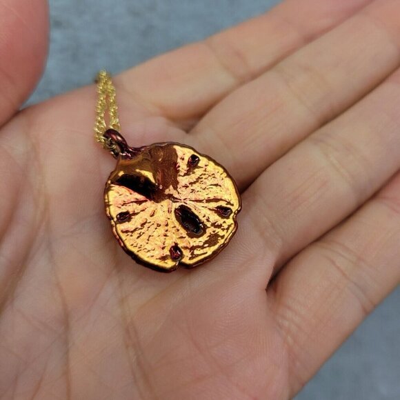 Copper Tone Sand Dollar Necklace Natures Jewelry‎ Gold Tone Chain Beachy - Picture 8 of 10